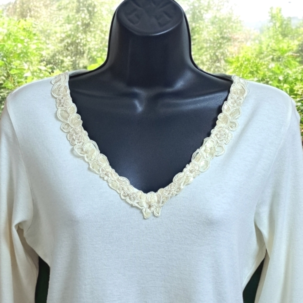 Xcit USA Faux Pearl & Lace Neckline Off-white Top Women's Size L Y2K Soft Cotton